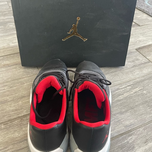 Nike Air Jordan 11 CMFT LOW - great condition!!! - Picture 7 of 7